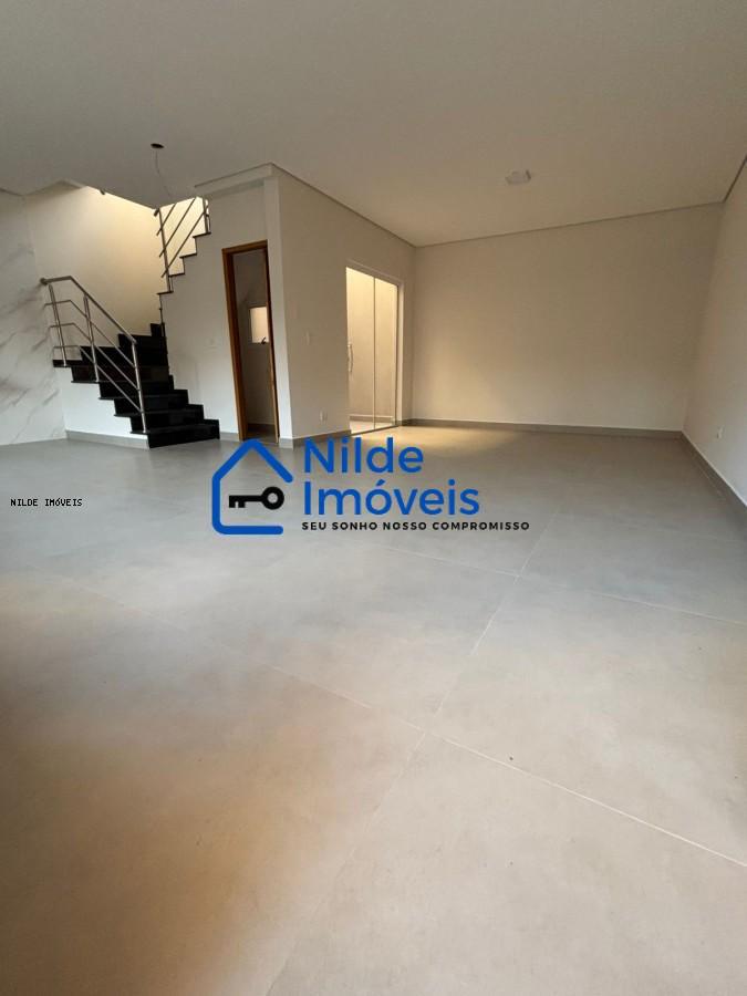 Sobrado, 3 quartos, 130 m² - Foto 2