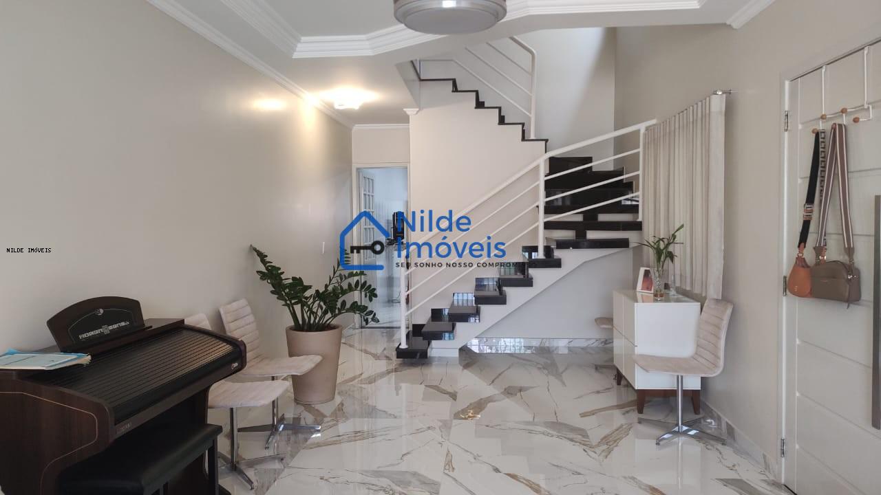 Sobrado, 3 quartos, 115 m² - Foto 1