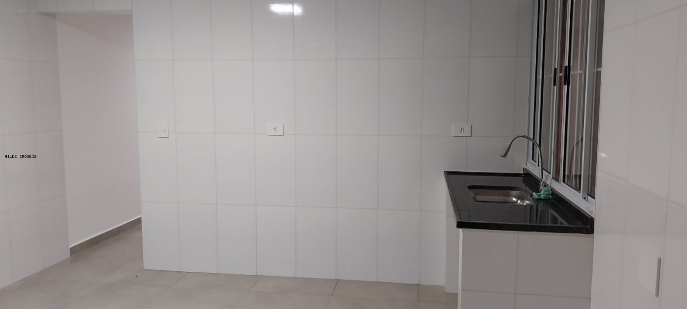 Casa, 1 quarto, 30 m² - Foto 2
