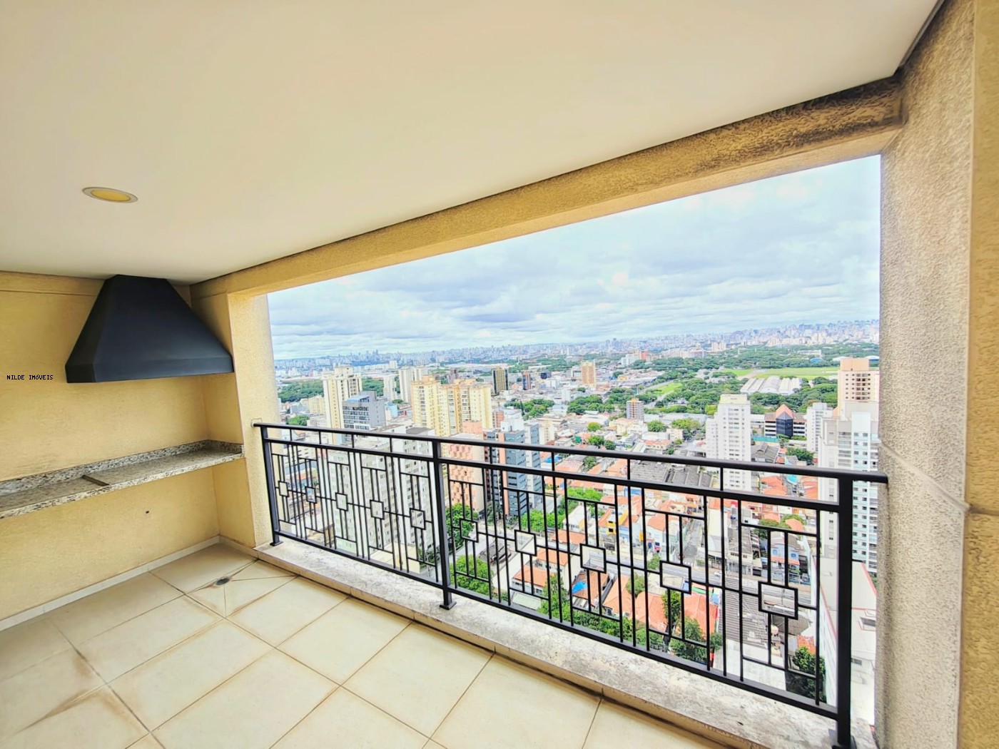 Apartamento, 3 quartos, 143 m² - Foto 2