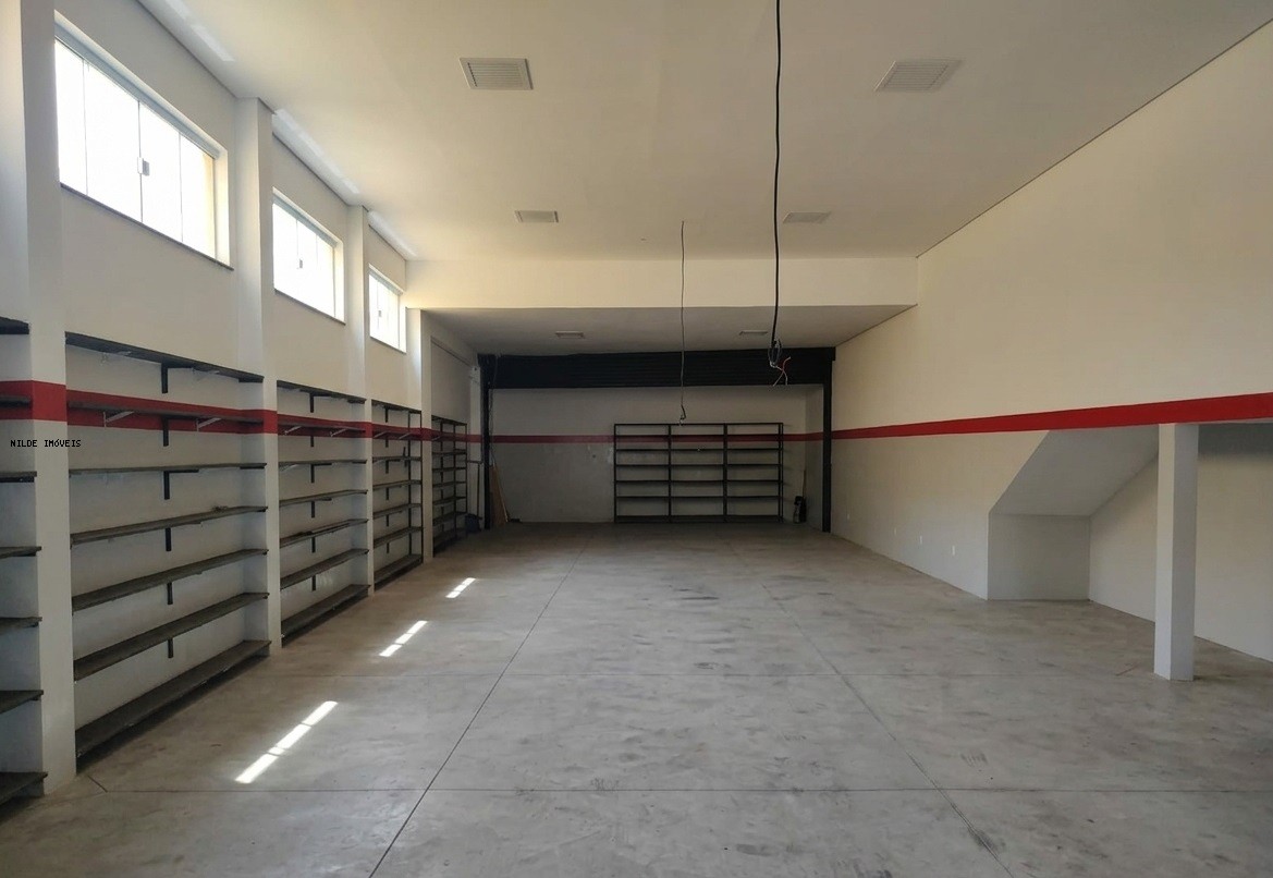 Sala-Conjunto, 199 m² - Foto 1