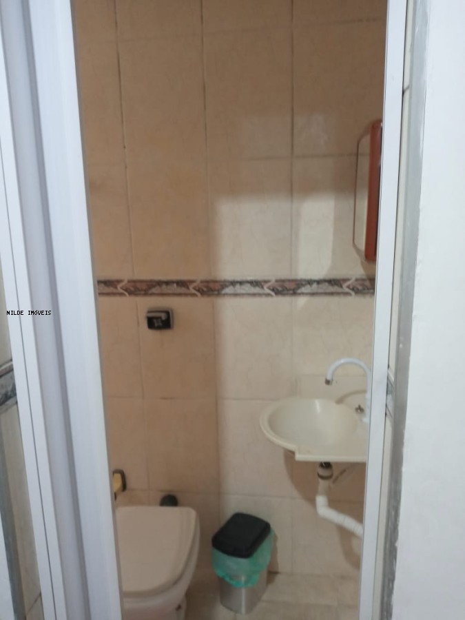 Casa, 3 quartos, 200 m² - Foto 13