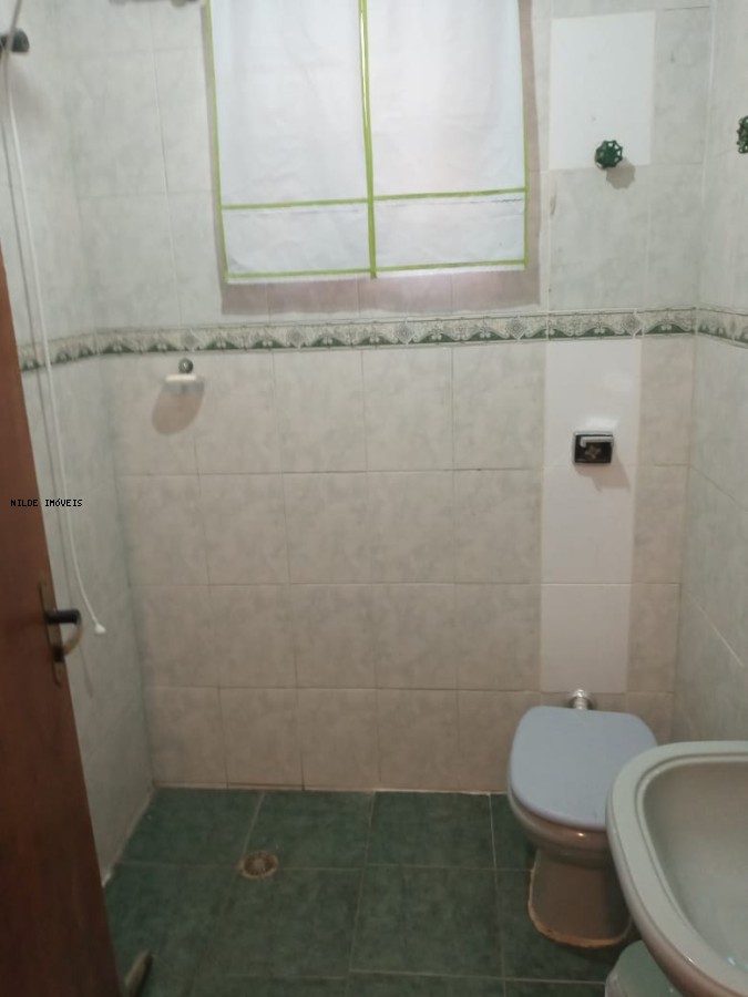 Casa, 3 quartos, 200 m² - Foto 14