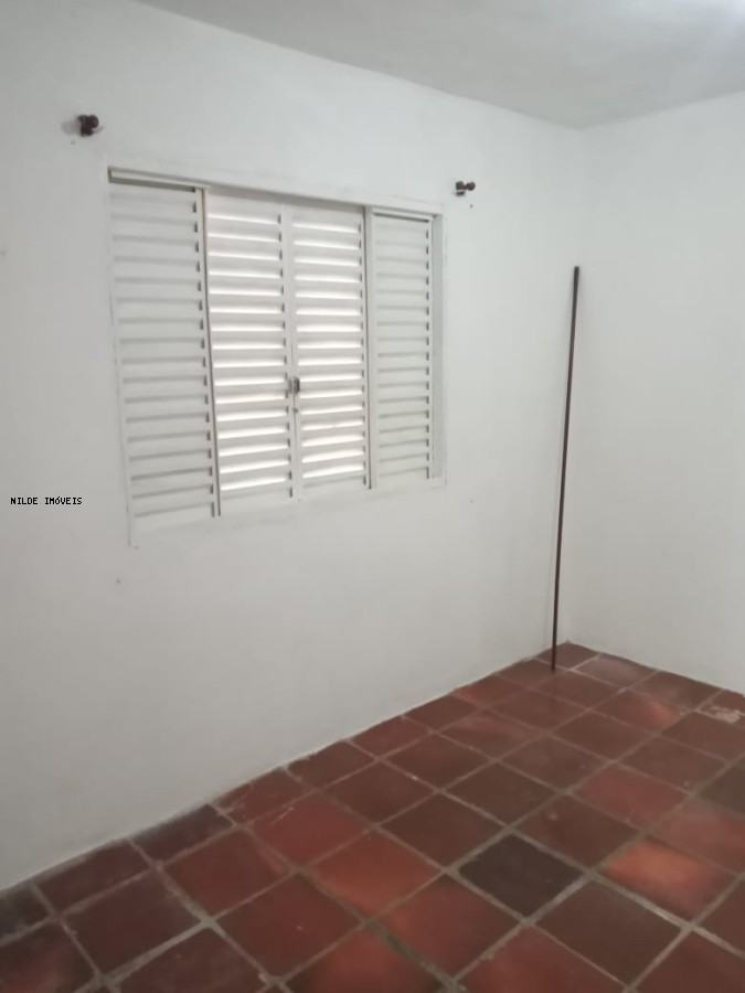 Casa, 3 quartos, 200 m² - Foto 9