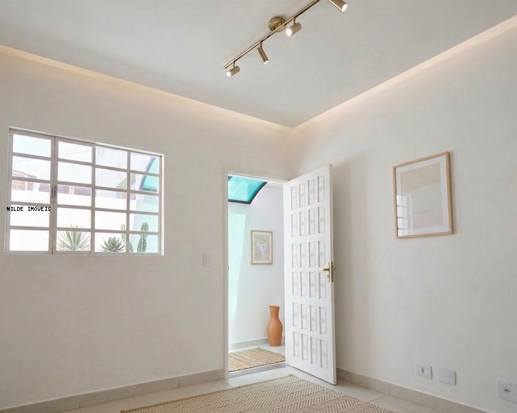 Casa, 4 quartos, 120 m² - Foto 1
