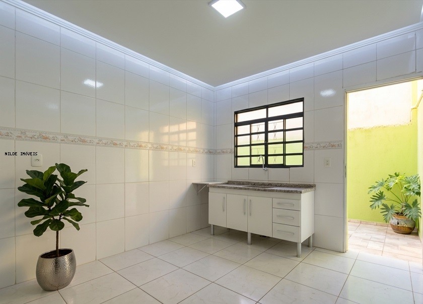 Casa, 2 quartos, 60 m² - Foto 1