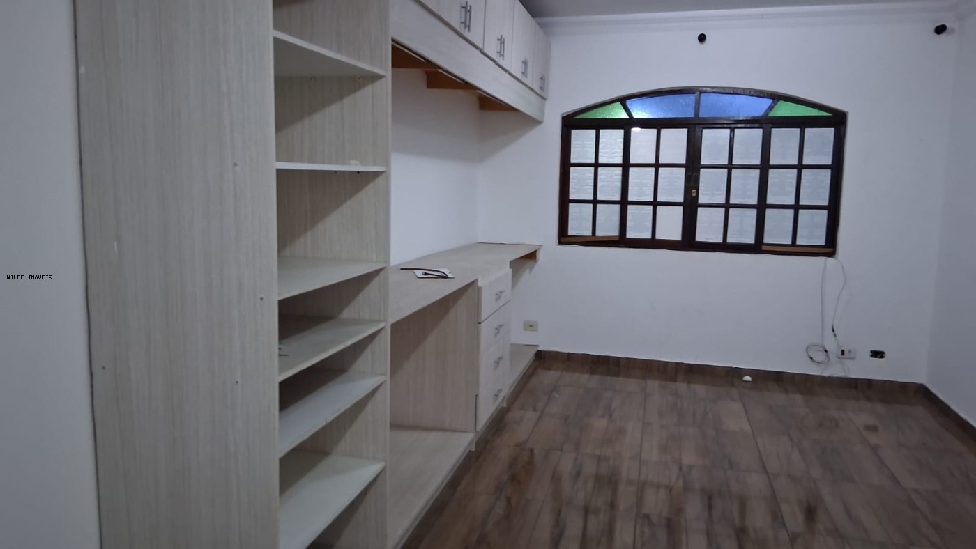 Casa, 1 quarto, 36 m² - Foto 2